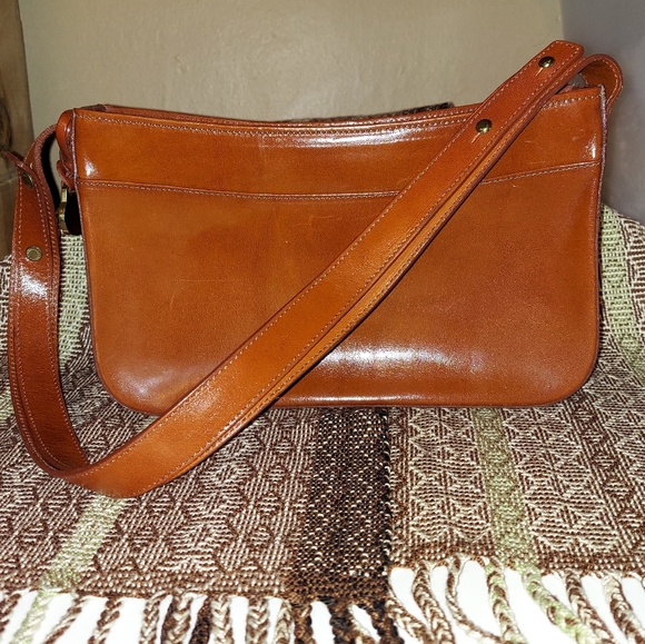 RARE Vintage Brahmin Shoulder Bag✨️ - Picture 1 of 11